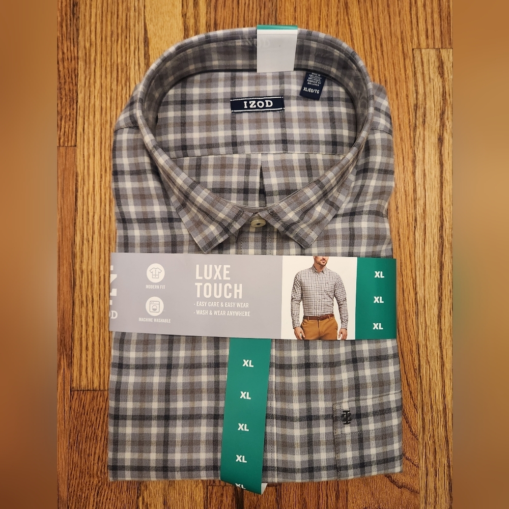 New, Izod Men's Dress Shirt, Luxe Touch